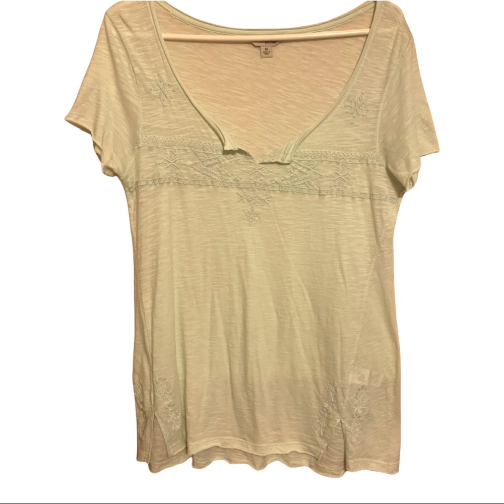 Lucky Brand Cool Spring Top with V Neck NWOT
